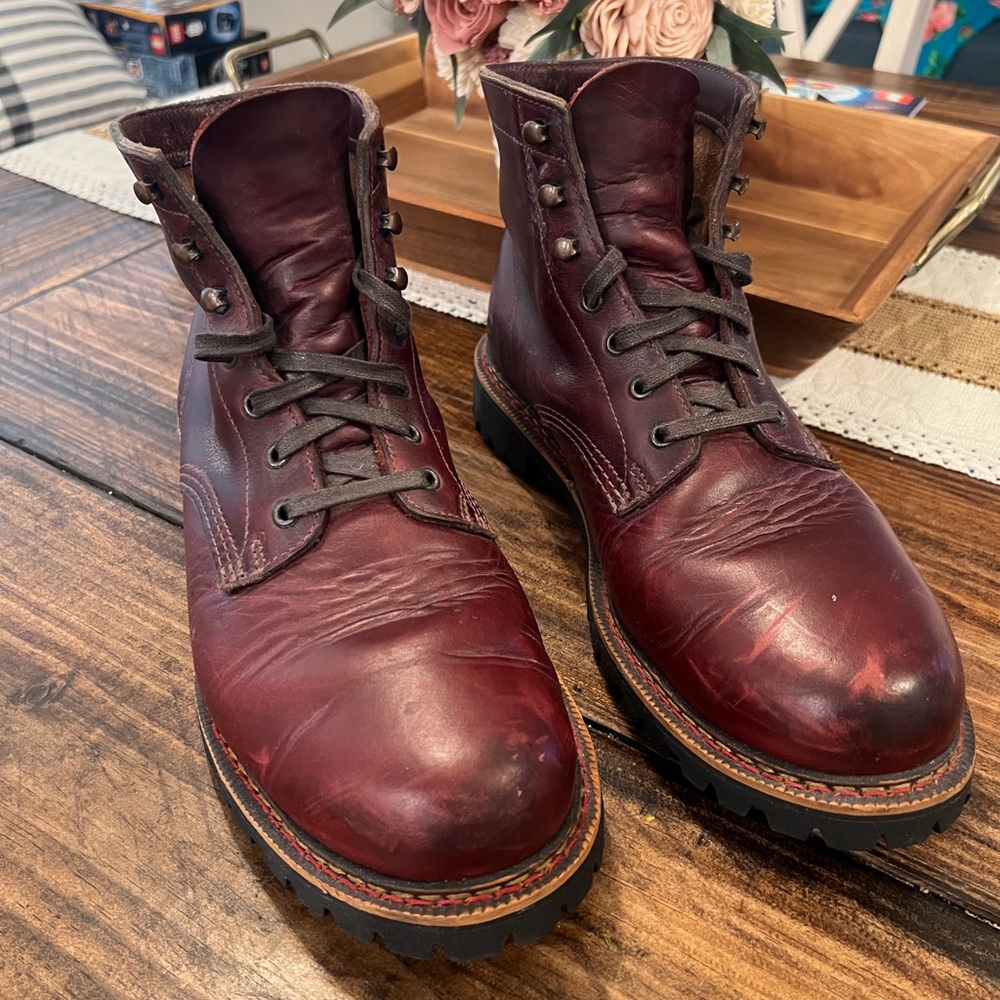 Wolverine 1000 Mile Boots with Rugged Vibram Outsole